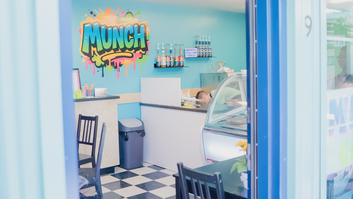 A view into Munch Gelato from the front door. Welcome to Munch Gelato in Port Alberni, Vancouver Island